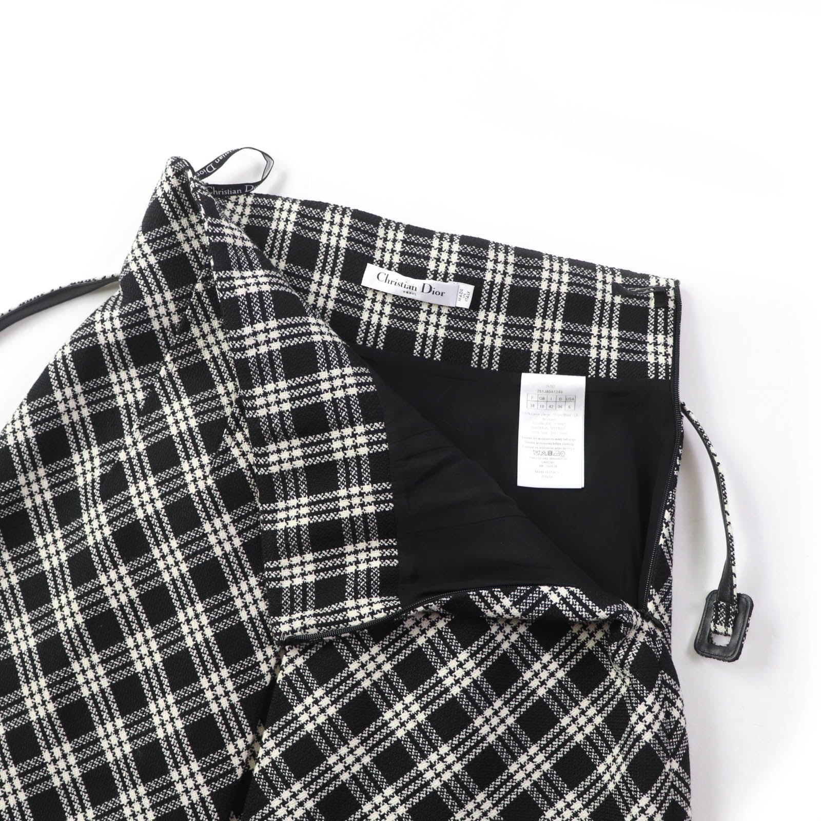 Discounted Great Christian Dior skirt Runway wear Belted Check Pattern Women 42 251J80A1244