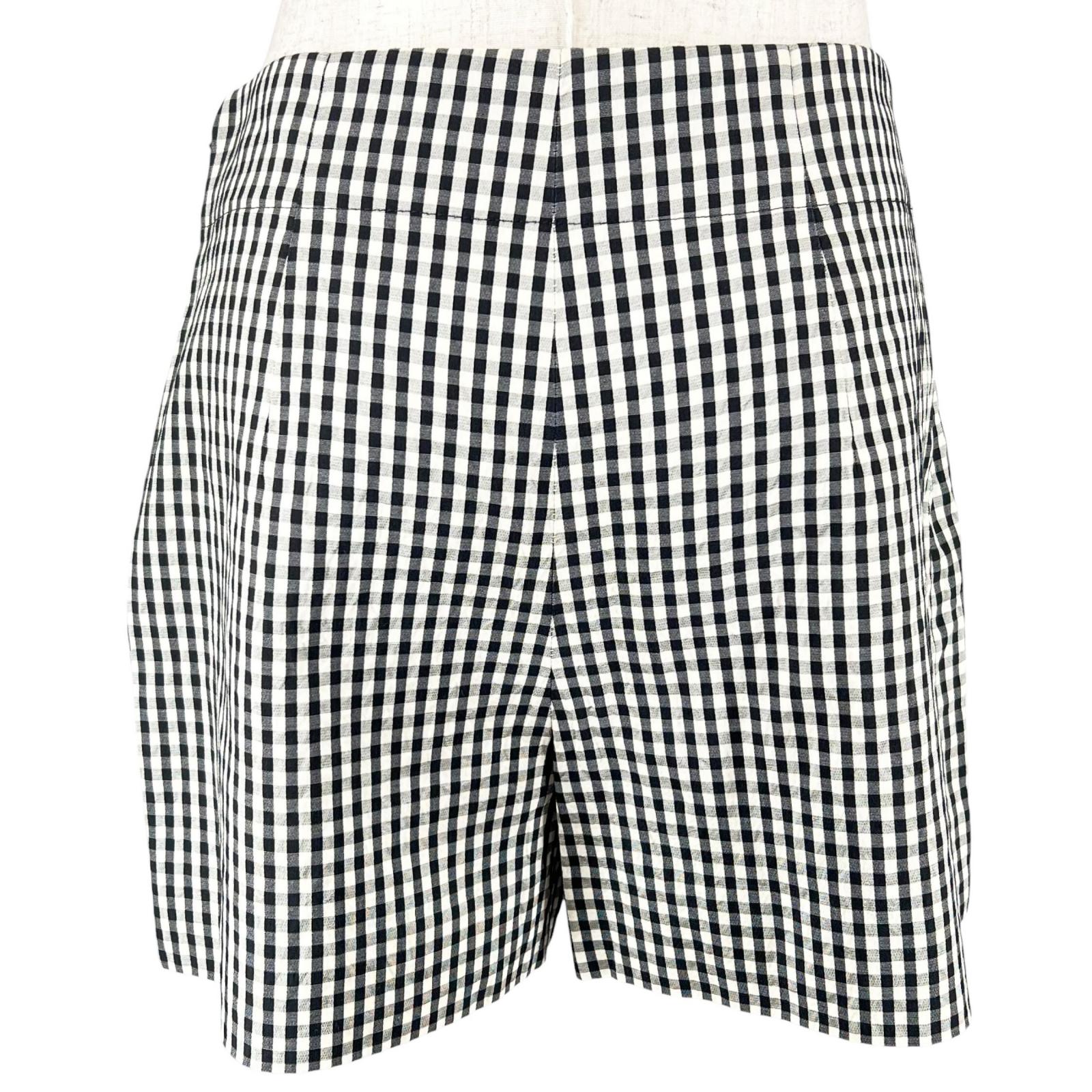 Excellent Christian Dior Pants Gingham check shorts black silk Women 38