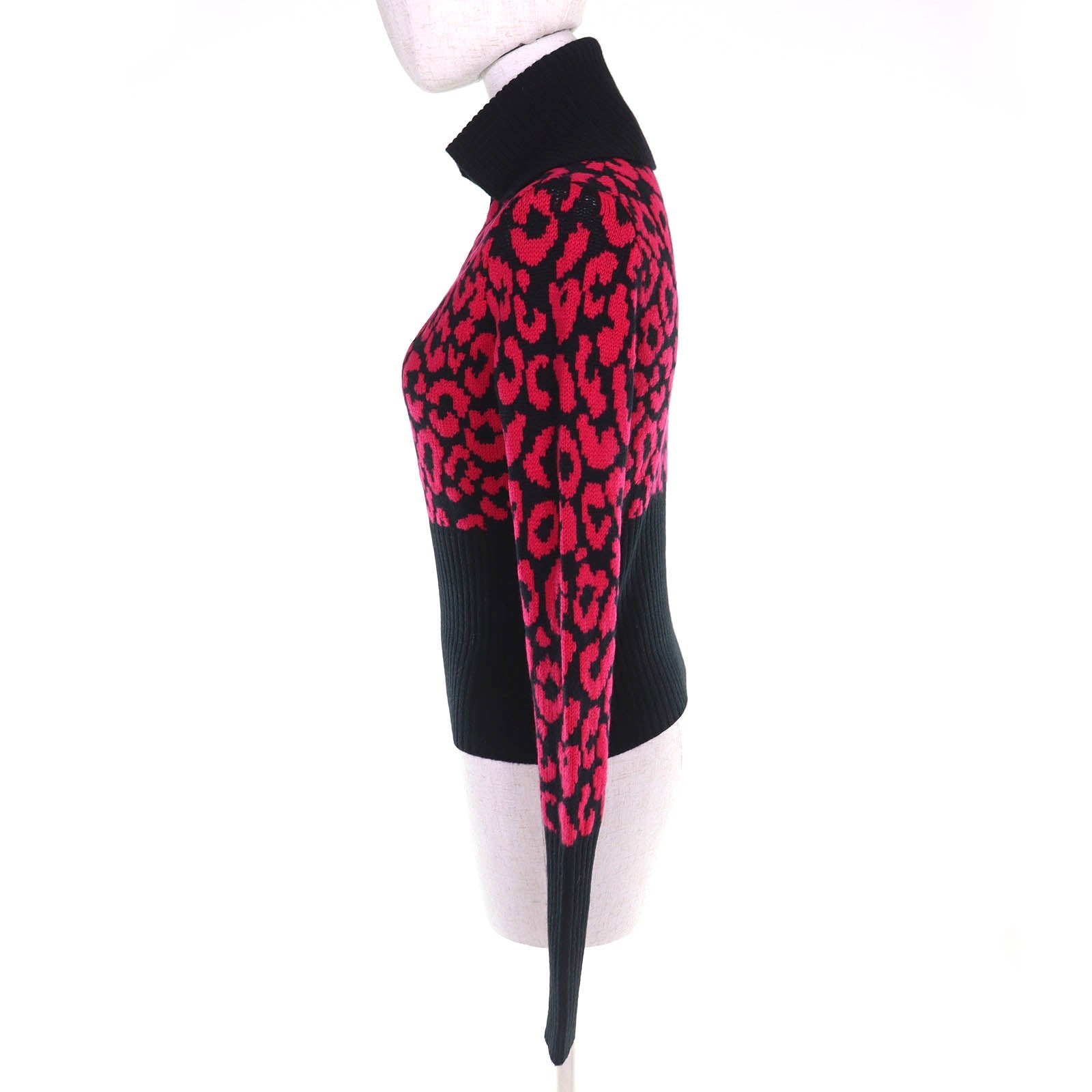 Great Christian Dior knit Leopard Pattern Slim Fit cashmere 40 144S53AM067