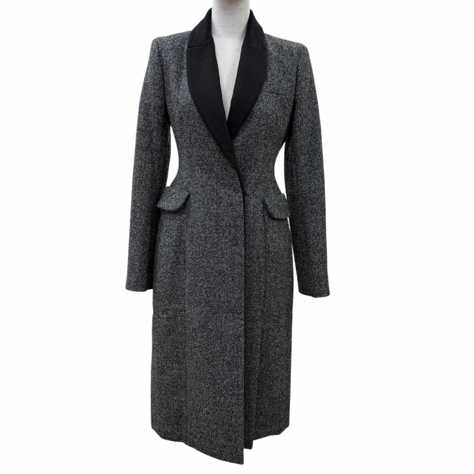 Great Christian Dior coat Angora-cashmere blend,Raf Simons era,bar silhouette.38